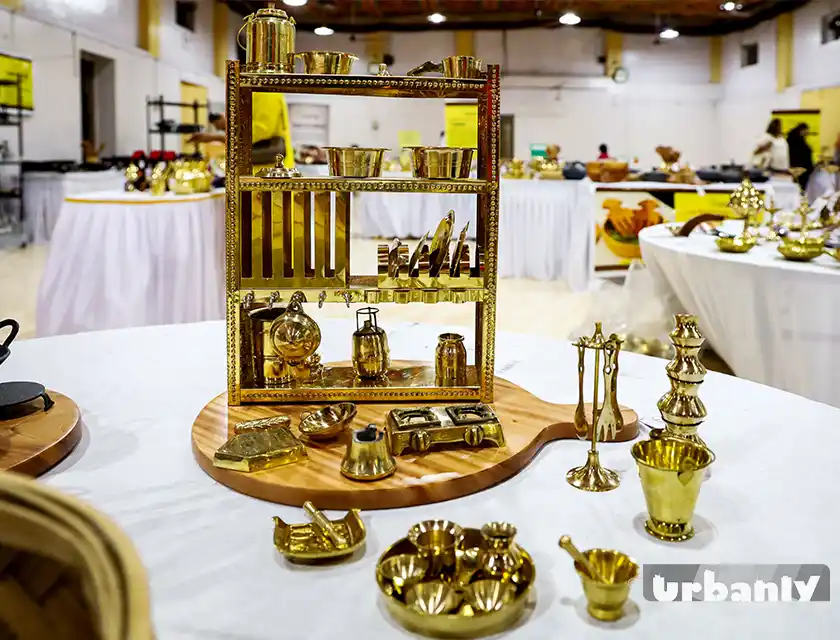 You can't miss this traditional forgotten cookware exhibit in Pune!