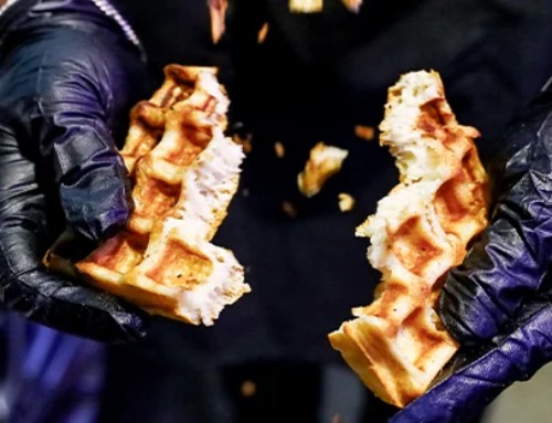 This waffle truck serves the crunchiest waffles in Pune!