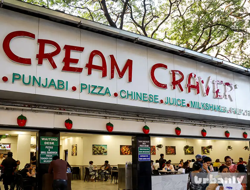 Top 4 places in Pune to go for the best Strawberry with Cream!