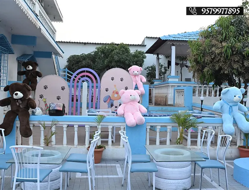 Teddys Poolside Resto Bar, Pune’s Cutest Party Spot!