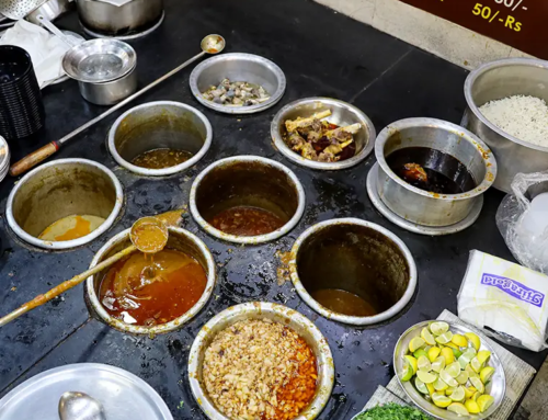 Surti Bara Handi’s famous Nihari & Paaya is now in Pune! Must Try!