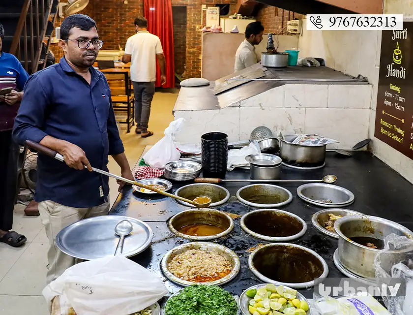 Surti Bara Handi's famous Nihari & Paaya is now in Pune! Must Try!